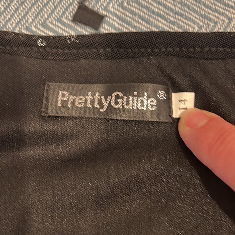 Pretty Guide sequin top size 14 - Picture 4 of 5